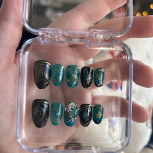 Lo added a photo of their purchase