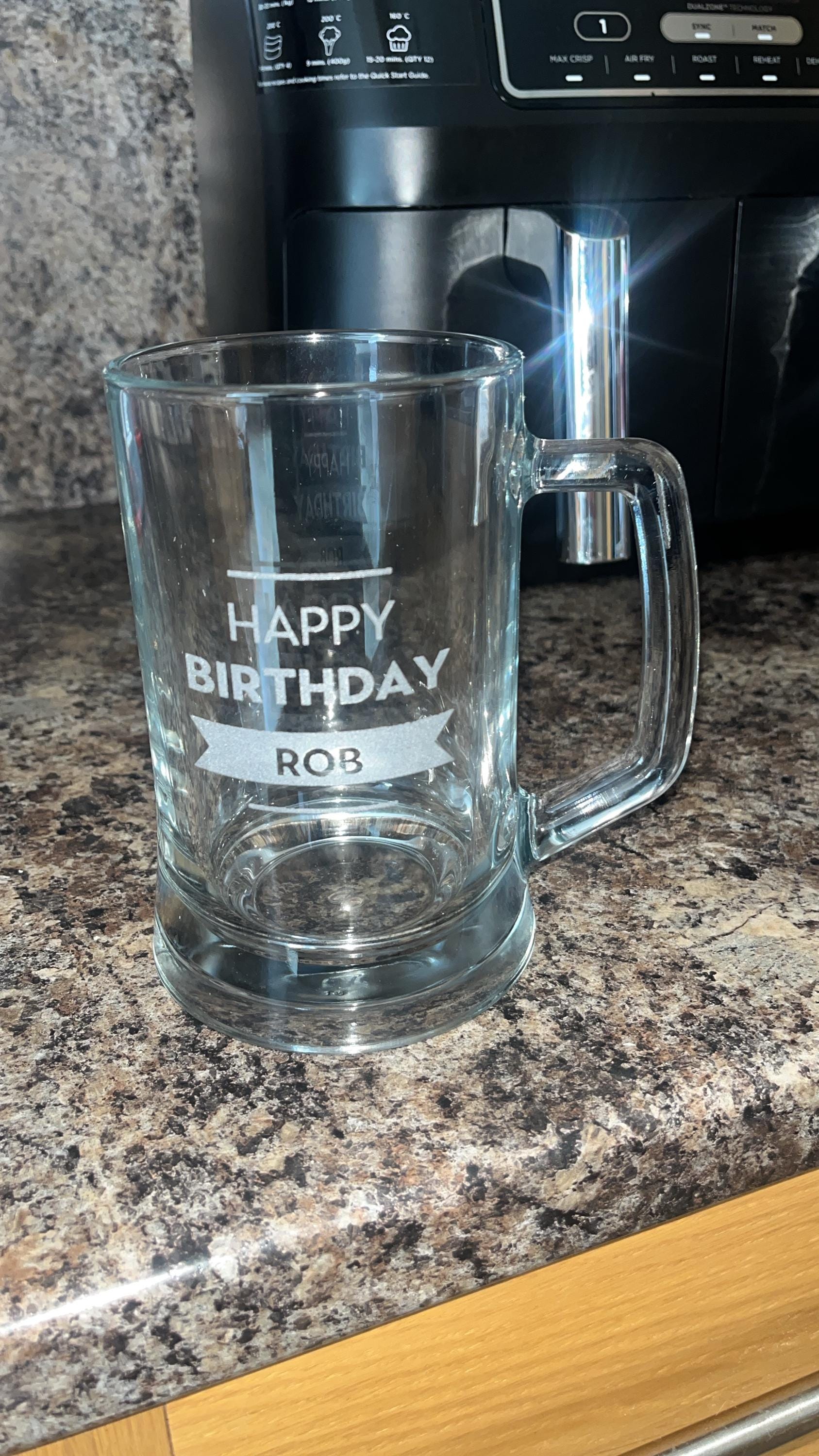 Personalisiertes Glas, mehrere Designs und Glasarten – Weinglas, Pint und Bierglas, Whisky, Champagner, Gin, Latte – gravierte personalisierte Geschenke