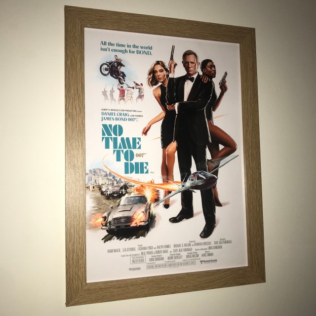 洋書 Official James Bond 007 Movie Poster No Time to Die '83 A3 Retro Painted James Bond 007 Movie Poster