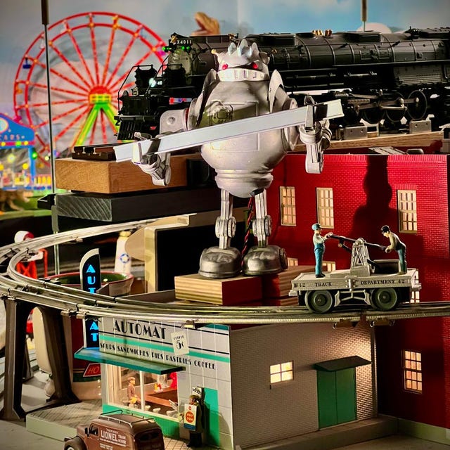 巨大なザスーラ限定版ロボット。ビンテージのゼンマイ巻き上げ式ブリキ