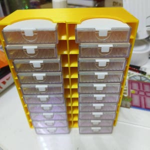 Cateared Trabricks、蓋付きの積み重ね可能なダイヤモンドペイン