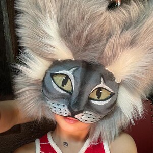 白とグレーの猫のコスプレマスク｜フェイクファーの動物マスク