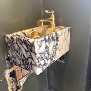 Shannon added a photo of their purchase