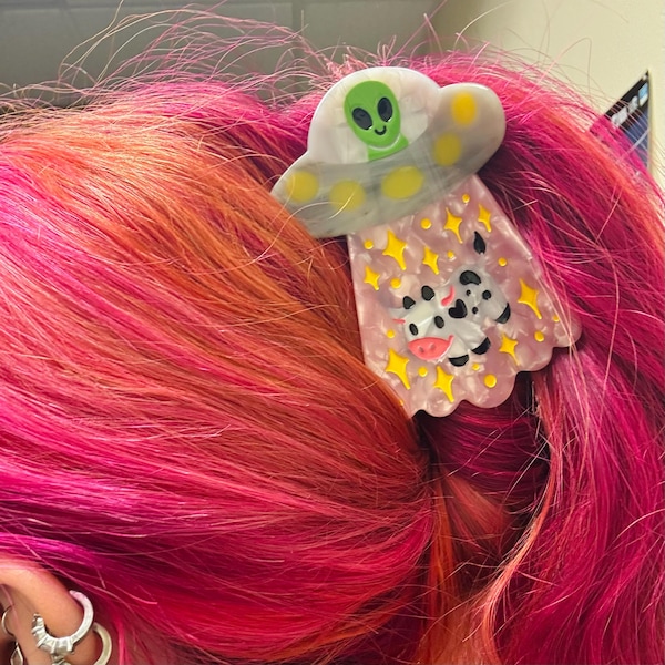 Alien UFO Hair Claw, Cute, Hair Accessories, Sturdy, Colorful, Funny ...