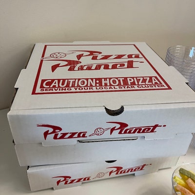 25-Pack Pizza Planet Pizza Boxes - 12x12x2 Inch Disney Inspired Party Decorations