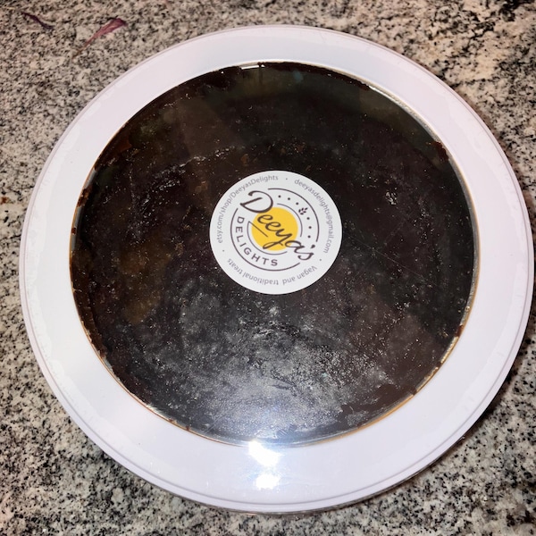 Medium Authentic Jamaican fruit cake ( flavas by Sam)
