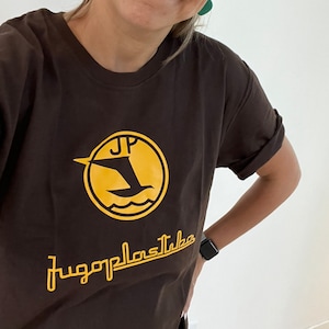 Emese added a photo of their purchase