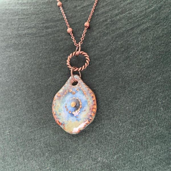 Handmade Ceramic Pom Pom Necklace Hollow Woven Copper Bronze Pendant For Women Everyday Chic