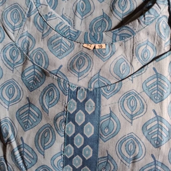 White Check Printed Thread Embroidered Pure Cotton Straight Kurta main image 0