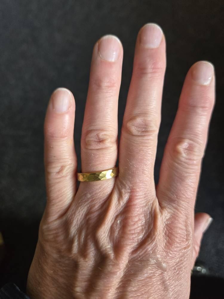HAMMERED GOLD WEDDING Ring 8mm , 18K Yellow Gold Wedding Band, Men's Engagement Ring, Hammered Ring, Gold Tungsten Ring, Men's Wedding Band