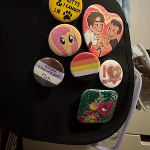 Izaballa added a photo of their purchase