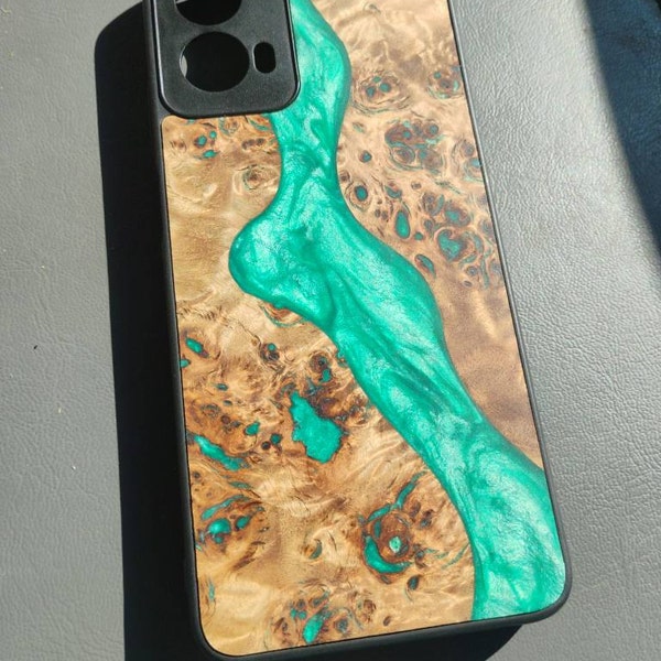 Coque Bois Aimantée Carveit Pour IPhone – Motif Tortue – MagSafe, Plusieurs Modèles
