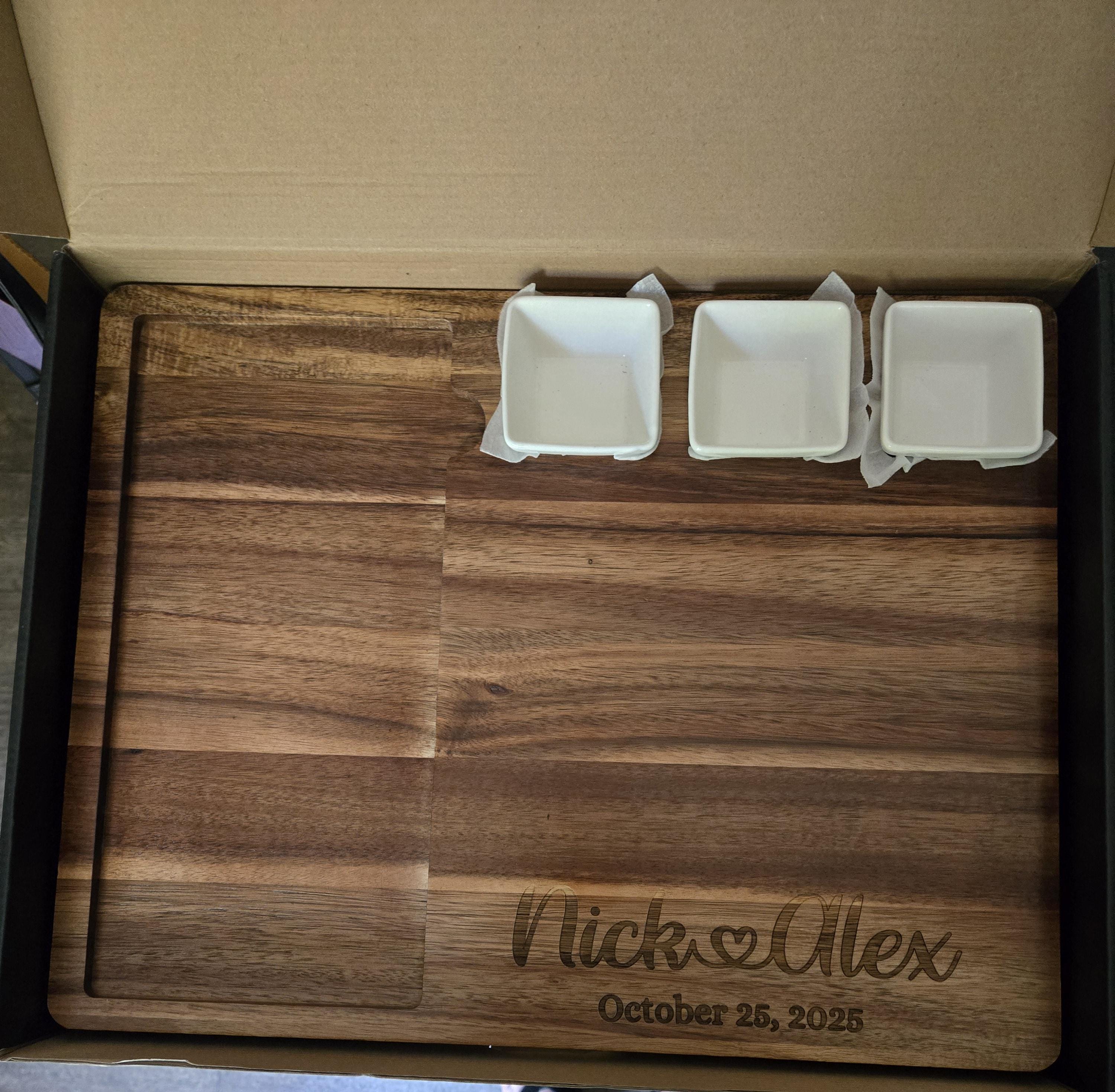 Charcuterie Board Personalized, Wedding Gift for the Couple Unique, Anniversary Gift, Housewarming Gift, Engagement Gifts Mother in Law Gift