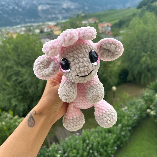 Sploot Pattern Lily the Lamb Crochet Pattern, Low Sew, Sploot Series - Etsy