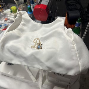 Eloïse added a photo of their purchase