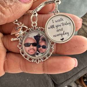 Tyuana added a photo of their purchase