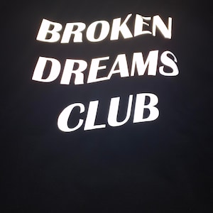 Broken dreams top club sweater
