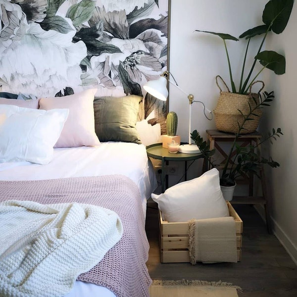 Vintage Roses and Peonies Peel and Stick Wallpaper, Removable ...