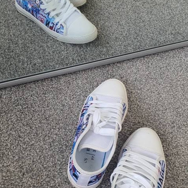 Evy Floral Color Print Sneakers