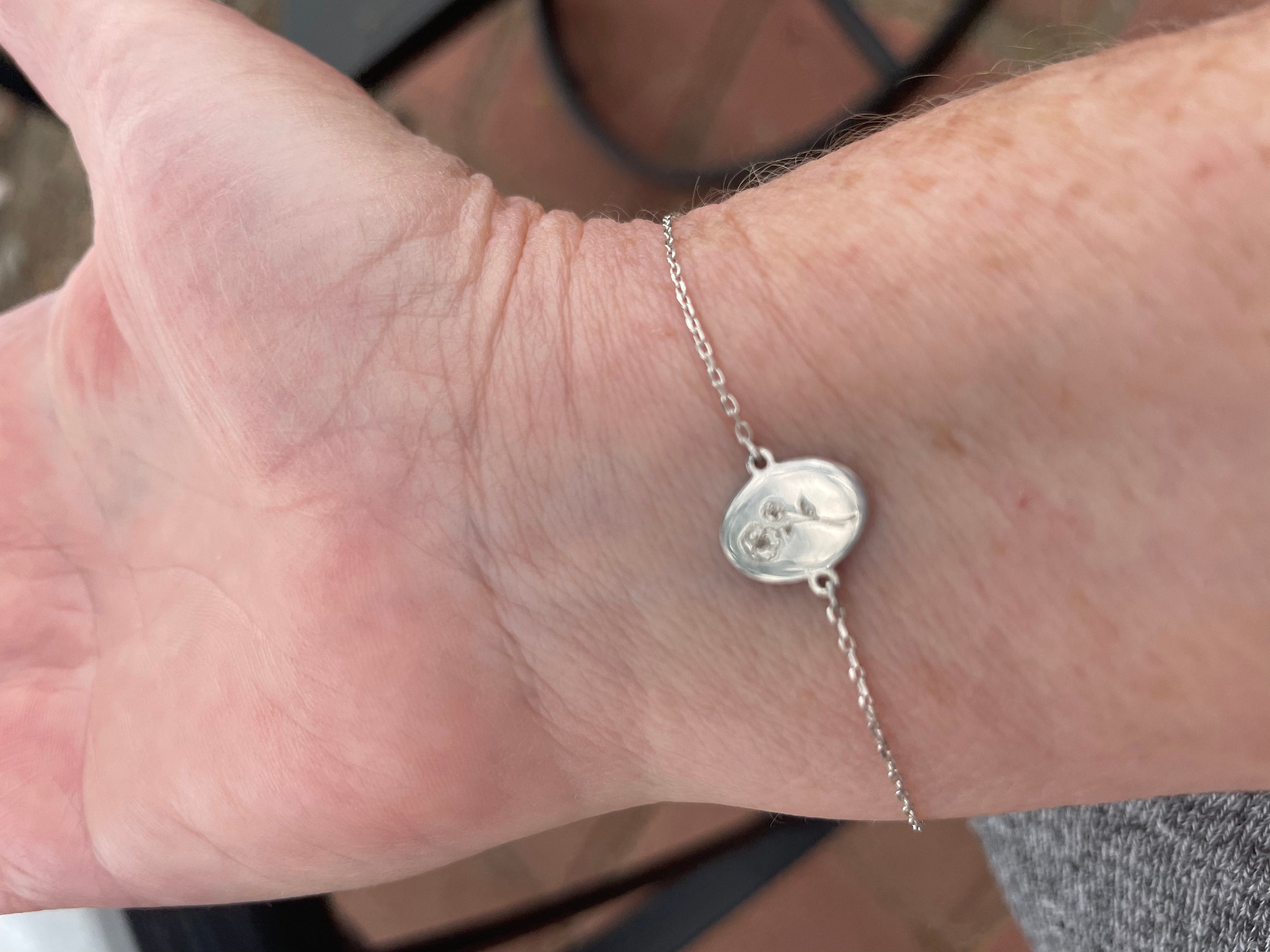 Tiny Birth Flower Bracelet, Wild Flowers Memorial, Sterling Silver Bracelet, Gift For Her, Birth Flower Jewelry, Floral Bracelet