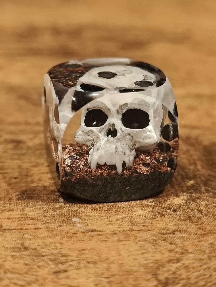 Dice with Skull, D6, Skeleton Dice, Dice Set, Board Games, Epoxy Dice, Necromancer, Zombie Dice, DND, Soft Edges