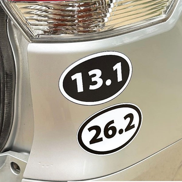 Magnet Me Up 13.1 Half Marathon Inverted Black Oval Magnet Decal, 4x6 In, Vinyl Automotive Magnet - Foto 11