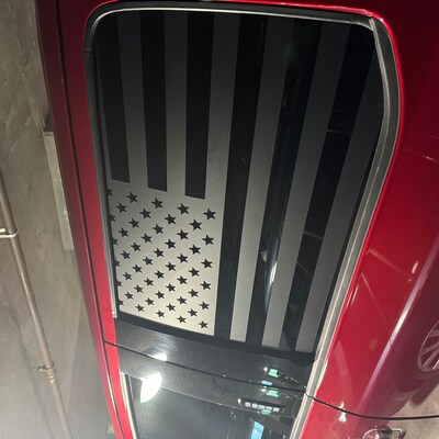 thumbnail image 2 of Distressed American Flag Hood Decal For 2021+ Ford Bronco Sport – Vinyl Body Graphic With Install Kit 2 of 6