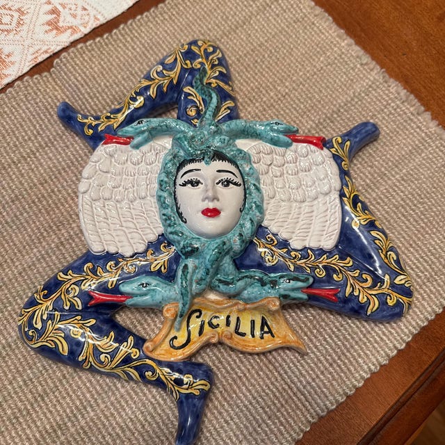 シチリアのトリナクリア - Etsy 日本