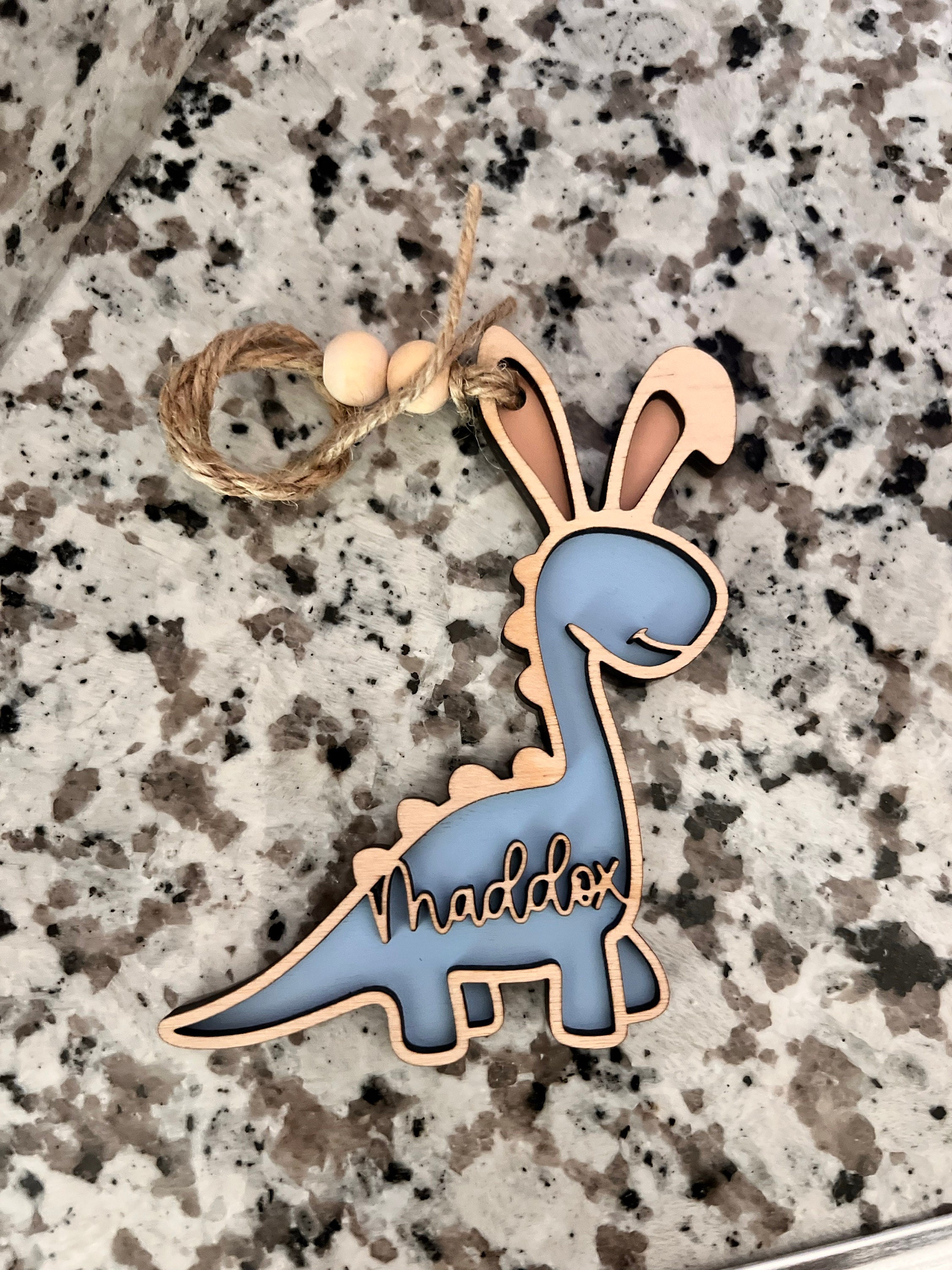 Easter basket tag, personalized name tag, dinosaur decor, Dino easter tag, easter bunny, kids easter decor, Easter egg, easter tier tray