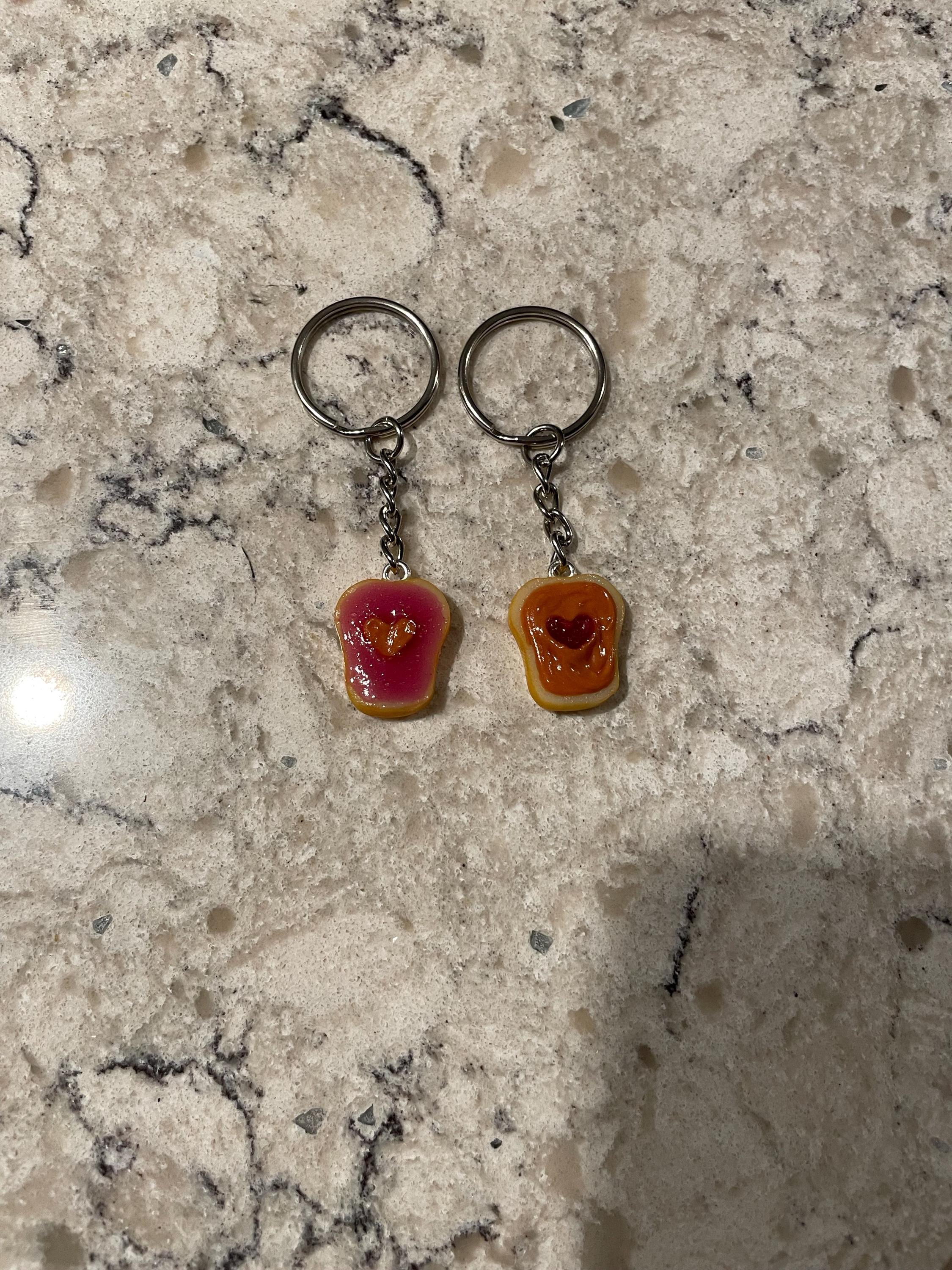Peanut Butter and Jelly Heart Keychain Set, Grape, Best Friend&#39;s Keychains (or Phone Charms), Great Gift for Mom, Daughter, Sister, Cute :D