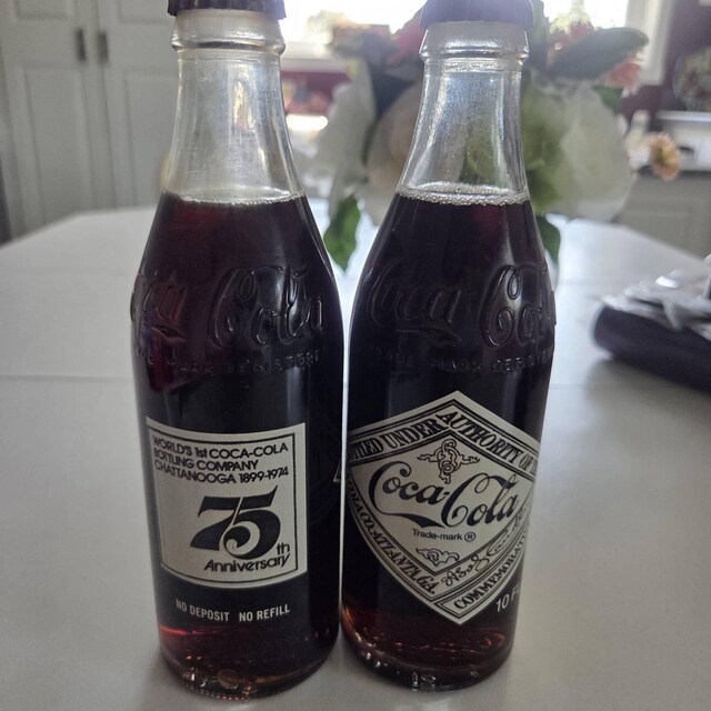 New (2) Vtg. 1899-1974 Unopened Coca-cola 75th Anniversary