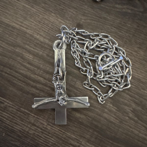 Big Inverted Crucifix Necklace , Giant Curbed Chain Upside Down Cross ...