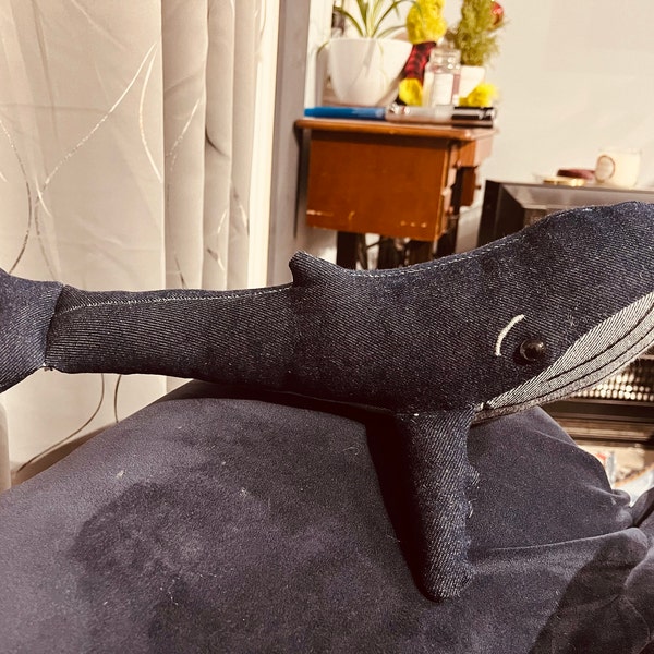 Whale Humpback Print Pattern Comfy Winter Boots