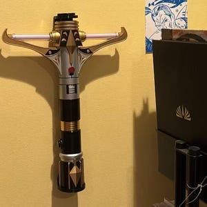 ライトセーバー ヒルト ウォールマウント 1インチブレードプラグ付き