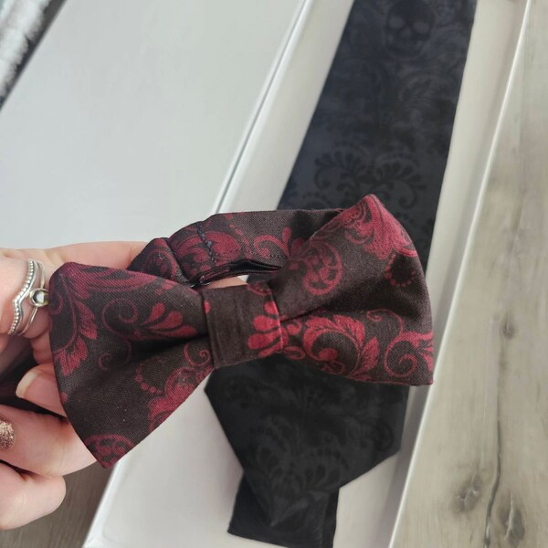 necktie butterfly