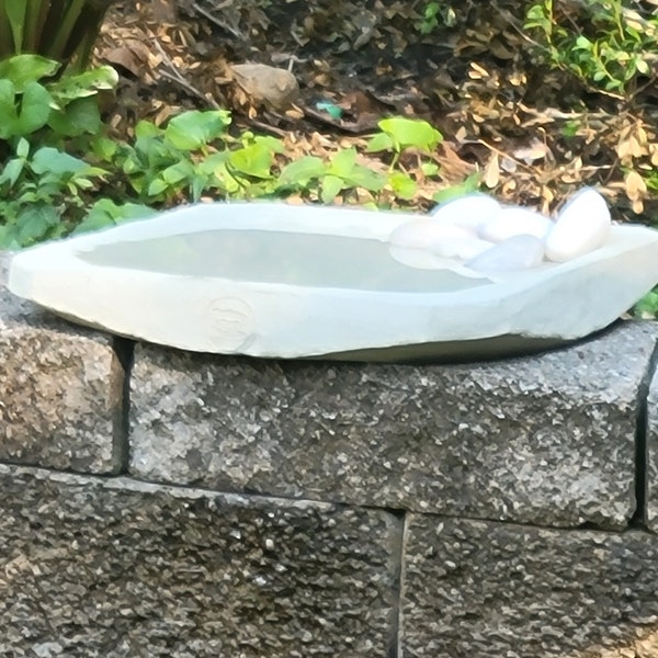 ZEN OCTAGON BIRDBATH (4 Color Options): Solid Durable Shallow Bird Bath ...