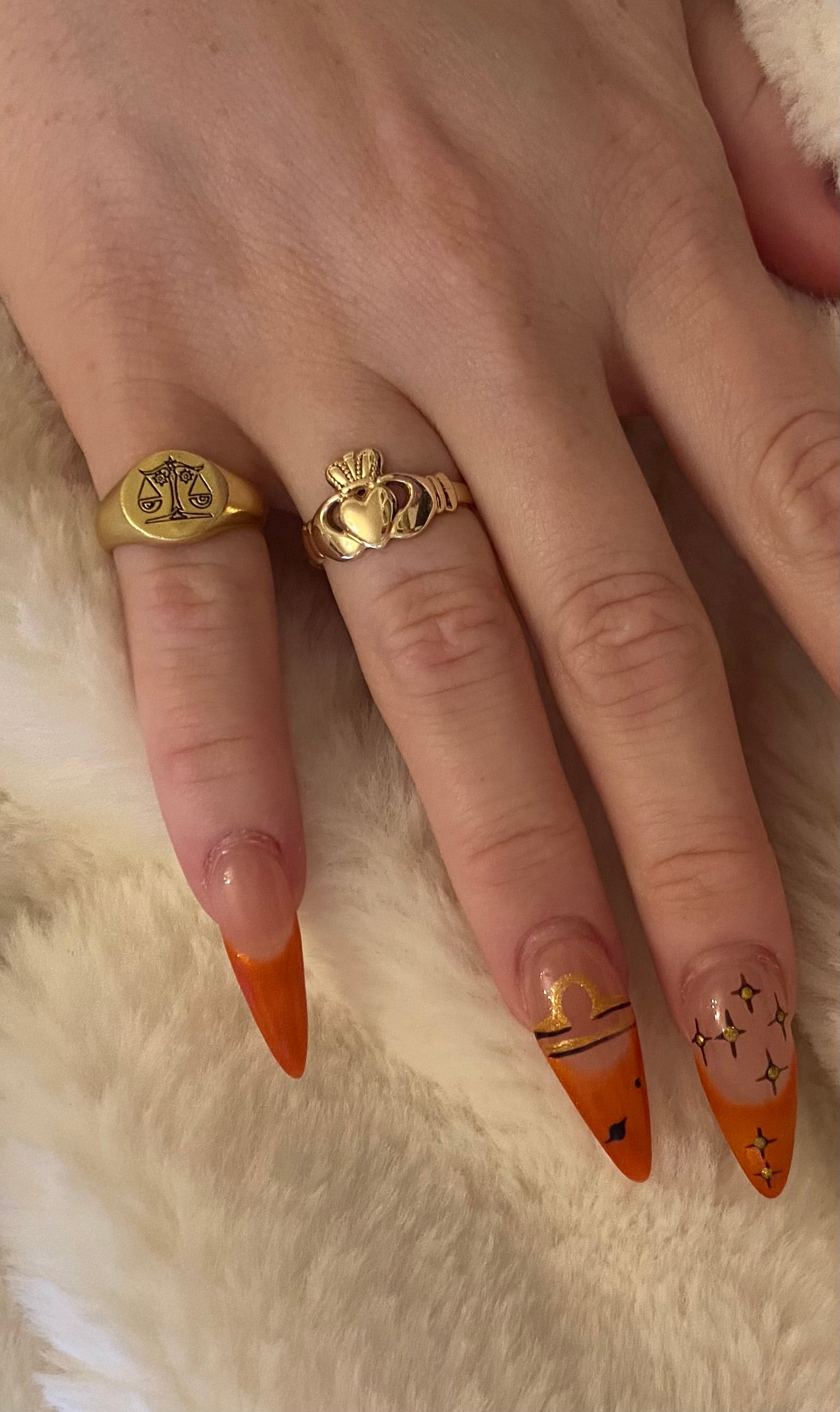 Custom Zodiac Signet Ring by Caitlyn Minimalist • Personalized Chunky Statement Ring • Celestial Jewelry • Best Friend Gift • RM77