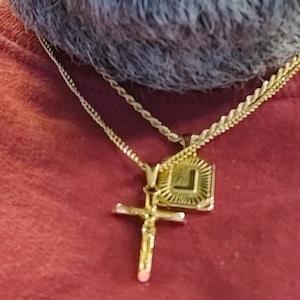Leo added a photo of their purchase