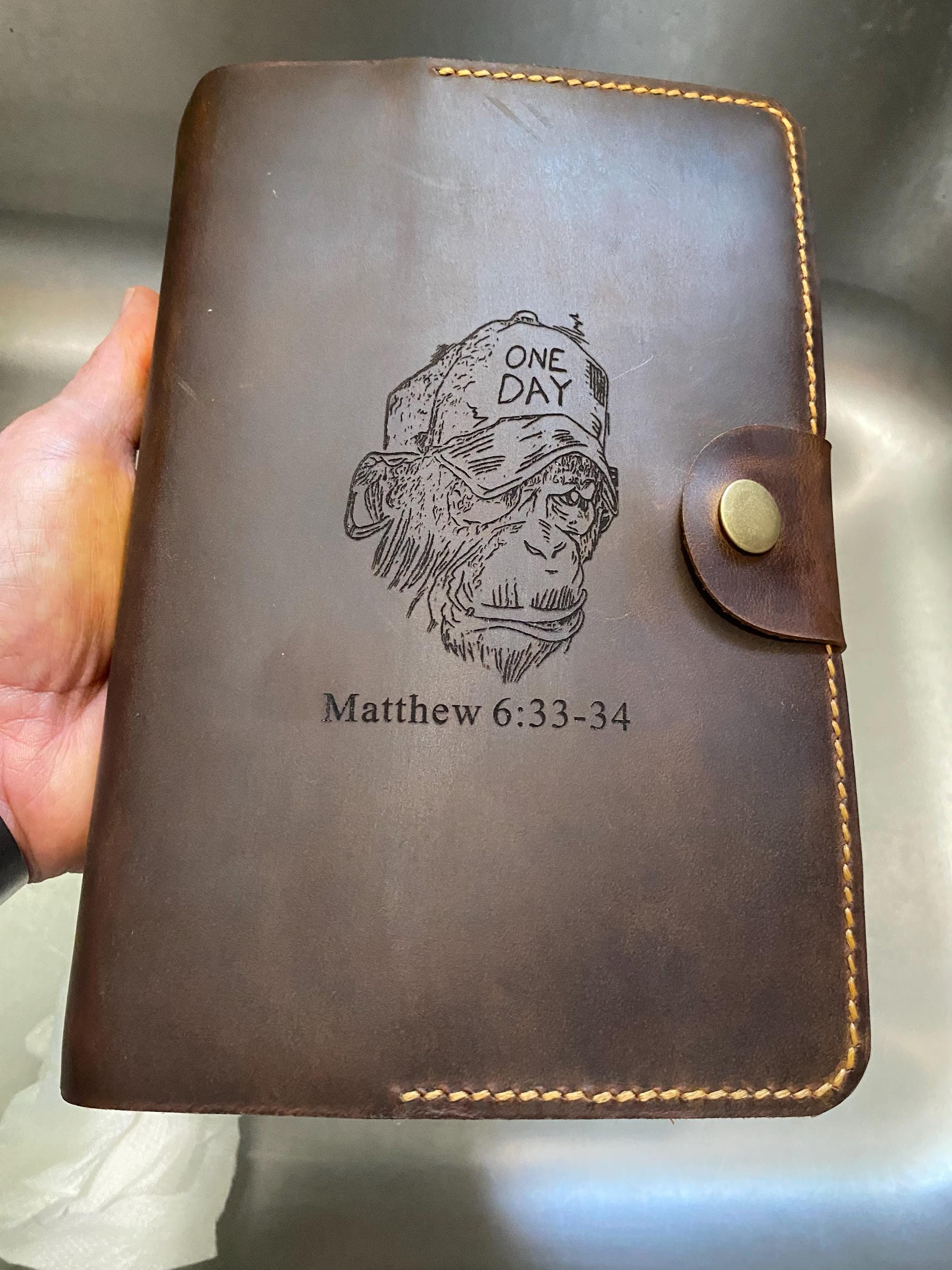 Personalized Leather cover for bible KJV , Custom leather holy bible book case cover christian gifts for men women Z04-LBBC05S