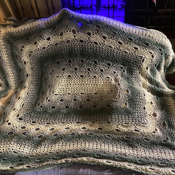 Victoria's German Shells Crochet Blanket Pattern, ENGLISH (PDF Download ...