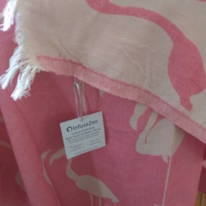 InfuseZen Turkish Cotton Towel – Reversible Flamingo Print, Quick-Dry & Sand-Resistant – Perfect For Beach, Gym, Travel