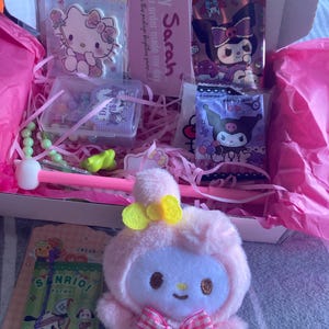 Sanrio Luxury Lucky Scoop | Hello Kitty and Friends Plushies, Bags