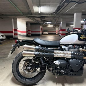 Rafael added a photo of their purchase