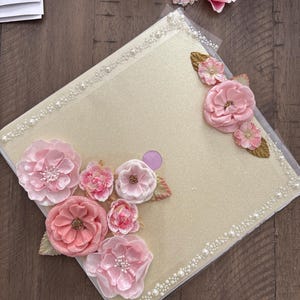 Yomaira added a photo of their purchase