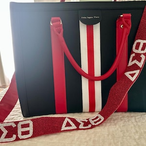 Deitra added a photo of their purchase