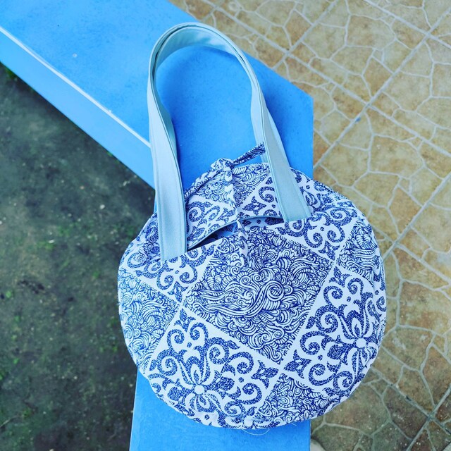 バッグ phigvel ROUND TOTE BAG phigvel ROUND TOTE BAG