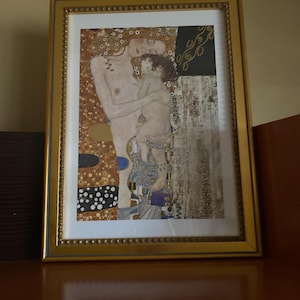 Liliana added a photo of their purchase