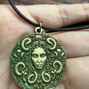 BrujaNuminosa added a photo of their purchase
