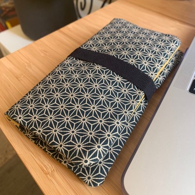 Rolling Tobacco Pouch With a Japanese Pattern, 100% Organic Cotton ...