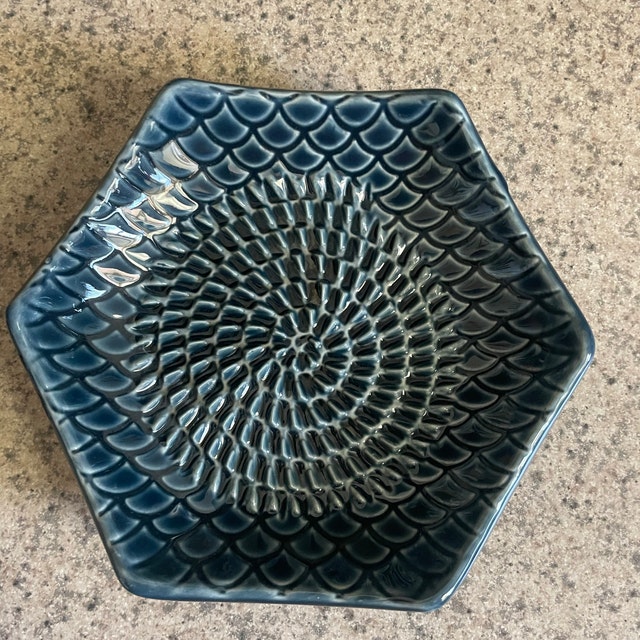 The Grate Plate Handmade Ceramic Grater in Black Charcoal — Las